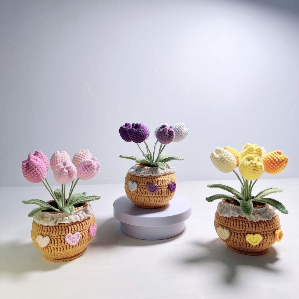 Crochet Tulip Pot Plant